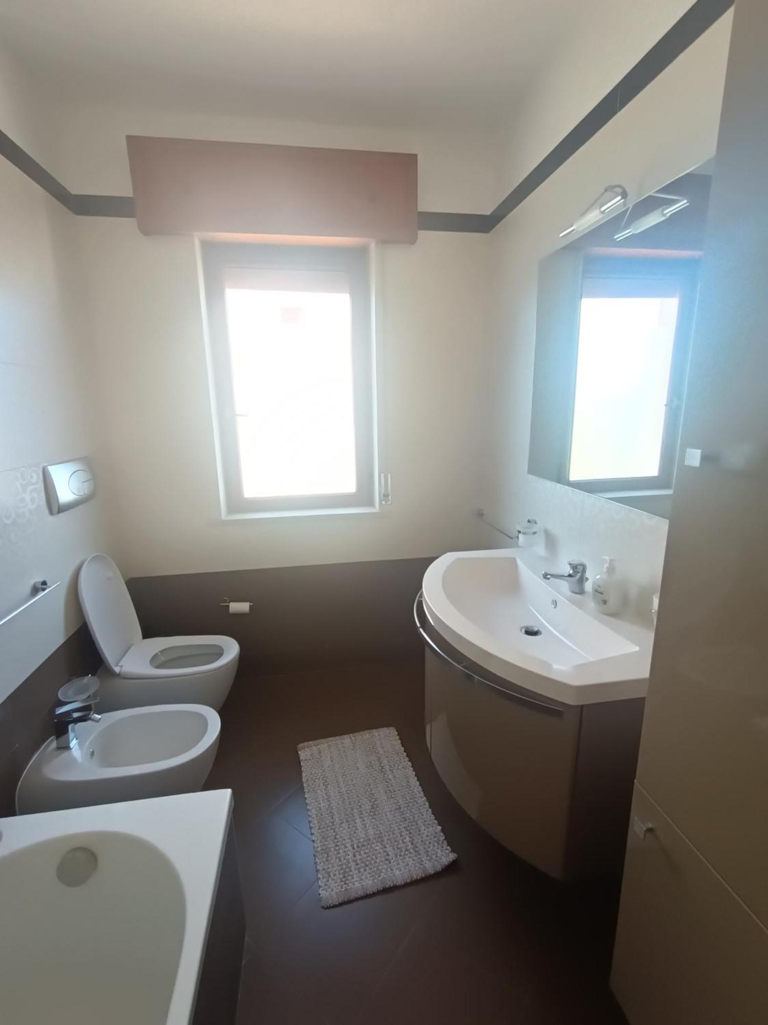 Vista Monte Retreat Apartment Reggio di Calabria Bagian luar foto